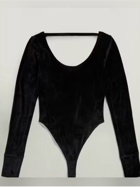 G-Star Deep Scoop Slim Body
Long-Sleeve Stretch Velvet
Bodysuit Sz S